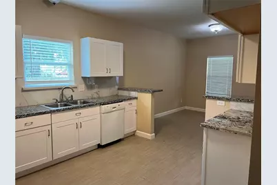 4733 16th Street, Bacliff, TX 77518 - Photo 7