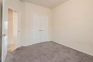 21263 Lucknow Ln, Kingwood, TX 77339 - Photo 11