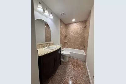 9018 McGallion Road, Houston, TX 77022 - Photo 13