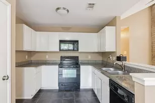 23511 Tree House Ln, Spring, TX 77373 - Photo 7