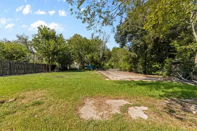 212 Woodward Street, Alvin, TX 77511 - Photo 5