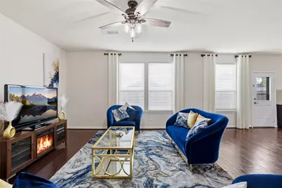 2303 Lawn Crest Drive, Houston, TX 77489 - Photo 9