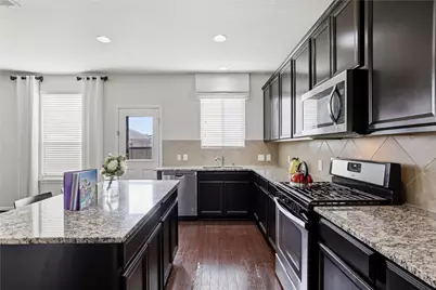 2303 Lawn Crest Drive, Houston, TX 77489 - Photo 15