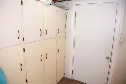 407 Rorem Avenue, Palacios, TX 77465 - Photo 17