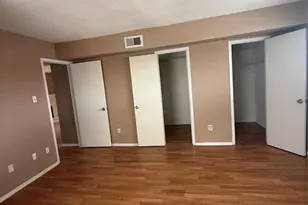 8323 Wilcrest Dr, Houston, TX 77072 - Photo 7