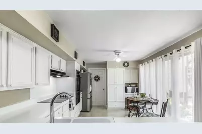 6339 Briar Terrace Dr, Houston, TX 77072 - Photo 19