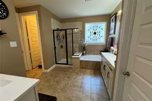 4910 Woodbury Mill Dr, Spring, TX 77389 - Photo 11