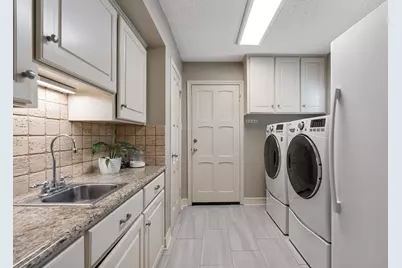 13702 Alchester Lane, Houston, TX 77079 - Photo 27