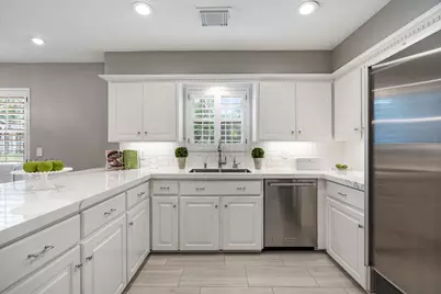 13702 Alchester Lane, Houston, TX 77079 - Photo 15