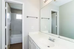 4223 Pathway Ct, Fresno, TX 77545 - Photo 15