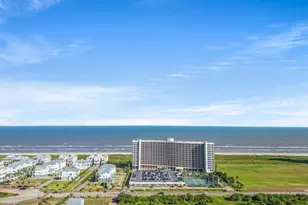 1401 E Beach Dr, Galveston, TX 77550 - Photo 1
