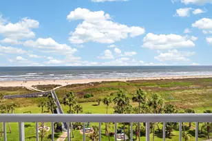 1401 E Beach Dr, Galveston, TX 77550 - Photo 3