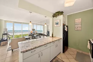 1401 E Beach Dr, Galveston, TX 77550 - Photo 15