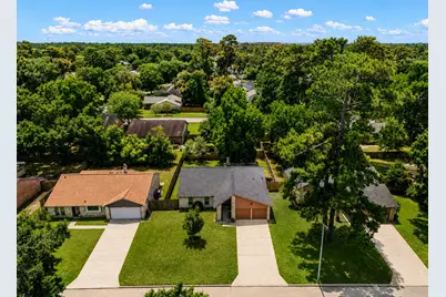 17411 Huntersglen Circle, Humble, TX 77396 - Photo 33