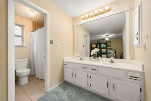 17411 Huntersglen Cir, Humble, TX 77396 - Photo 23