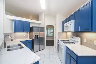 13911 Sorrel Grove Court, Houston, TX 77047 - Photo 5