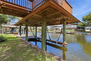 375 Ling, Bayou Vista, TX 77563 - Photo 19