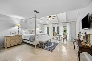 542 Ramblewood Rd, Houston, TX 77079 - Photo 17
