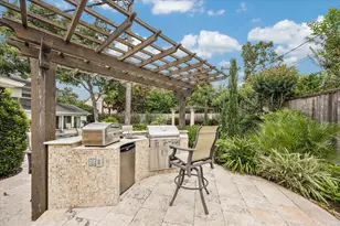 542 Ramblewood Rd, Houston, TX 77079 - Photo 29