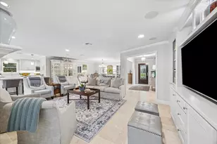 542 Ramblewood Rd, Houston, TX 77079 - Photo 3