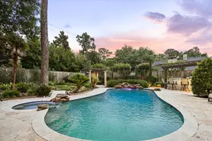542 Ramblewood Rd, Houston, TX 77079 - Photo 37