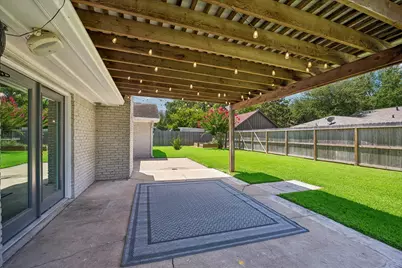 10423 Barwood Drive, Houston, TX 77043 - Photo 25