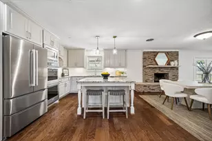 10423 Barwood Dr, Houston, TX 77043 - Photo 15