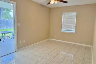 13511 Harpers Bridge Dr, Houston, TX 77041 - Photo 9