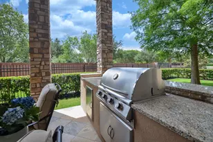 1102 Oyster Bank Cir, Sugar Land, TX 77478 - Photo 3