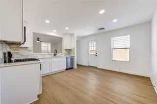902 Eagles Glide Dr, Houston, TX 77090 - Photo 5