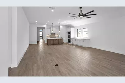 18718 Wild Stripes Court, Conroe, TX 77302 - Photo 5