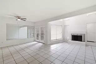 11217 Briar Forest Dr, Houston, TX 77042 - Photo 3