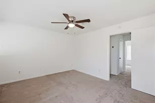 11217 Briar Forest Dr, Houston, TX 77042 - Photo 13