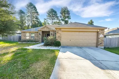 5540 S Buffalo Circle, Willis, TX 77378 - Photo 3