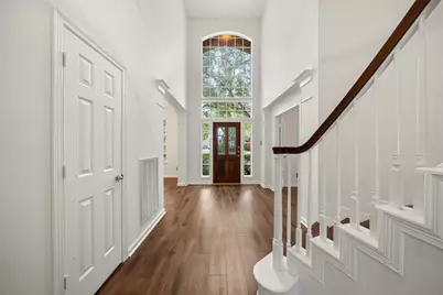 1123 Summer Brook, Sugar Land, TX 77479 - Photo 9