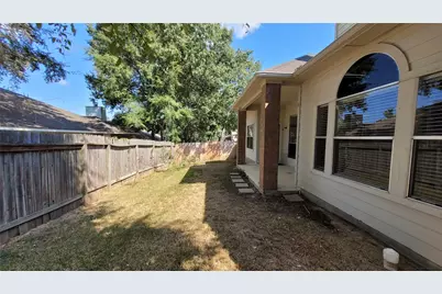 3825 Evergreen Way, Montgomery, TX 77356 - Photo 33
