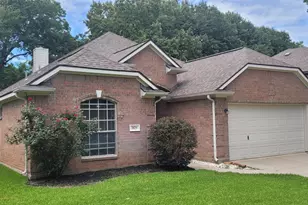 3825 Evergreen Way, Montgomery, TX 77356 - Photo 3