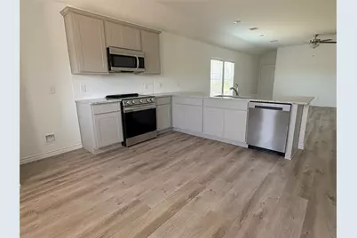 10475 Sugar Mill Drive, Conroe, TX 77306 - Photo 5