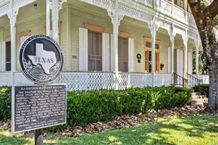 236 Preston St, Columbus, TX 78934 - Photo 3