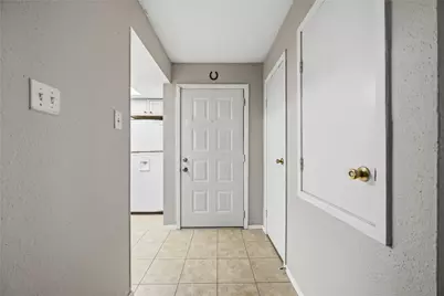 14911 Wunderlich Drive #1205, Houston, TX 77069 - Photo 3