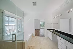 2106 Westshore Dr, Missouri City, TX 77459 - Photo 17