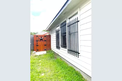 1134 Somercotes Lane, Channelview, TX 77530 - Photo 13