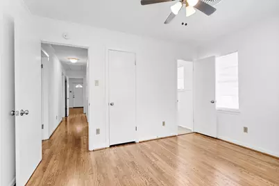 1510 N San Jacinto Street, Conroe, TX 77301 - Photo 19