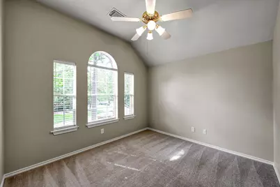 10 Teakwood Place, The Woodlands, TX 77384 - Photo 25