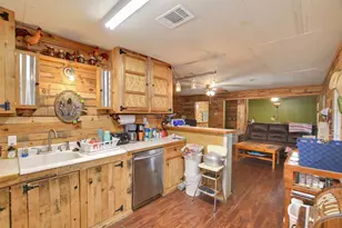 147 Catechis Rd, Huntsville, TX 77320 - Photo 19