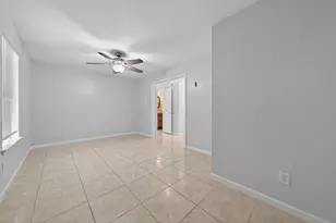 11811 Fossil Rock Ln, Houston, TX 77034 - Photo 27