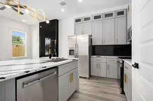 3652 Seabrook St, Houston, TX 77021 - Photo 11