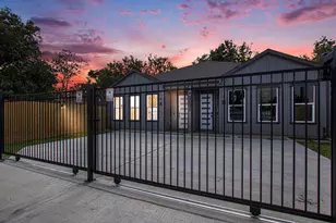 3652 Seabrook St, Houston, TX 77021 - Photo 1