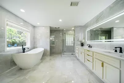 10131 Whiteside Lane, Houston, TX 77043 - Photo 23