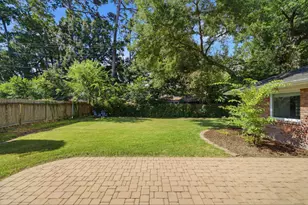 10131 Whiteside Ln, Houston, TX 77043 - Photo 35